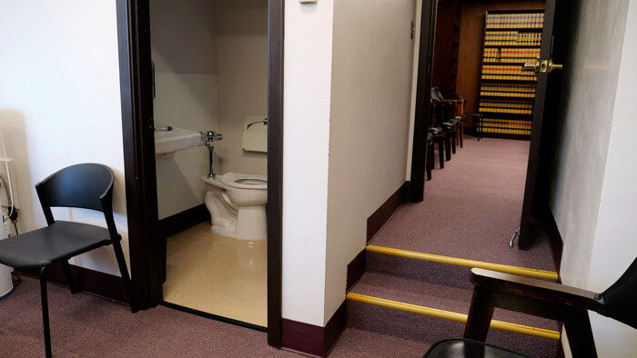 Courthouse Privacy