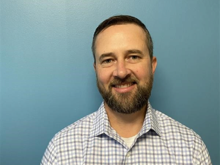 Headshot of Eric Olson